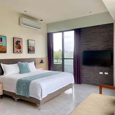 Follow The Cloud B&B Jialin Phòng bức ảnh